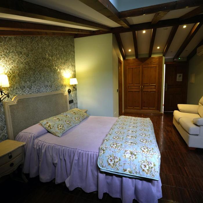 Hotel Rural Y Restaurante, Rinconcito De Gredos Куэвас-дель-Валье Экстерьер фото
